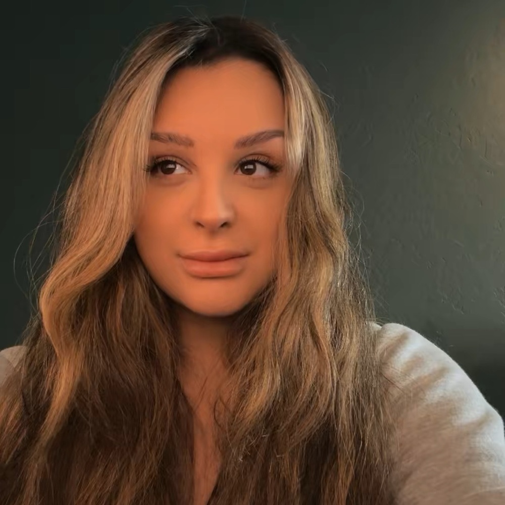 Meet your Posher, Brooke